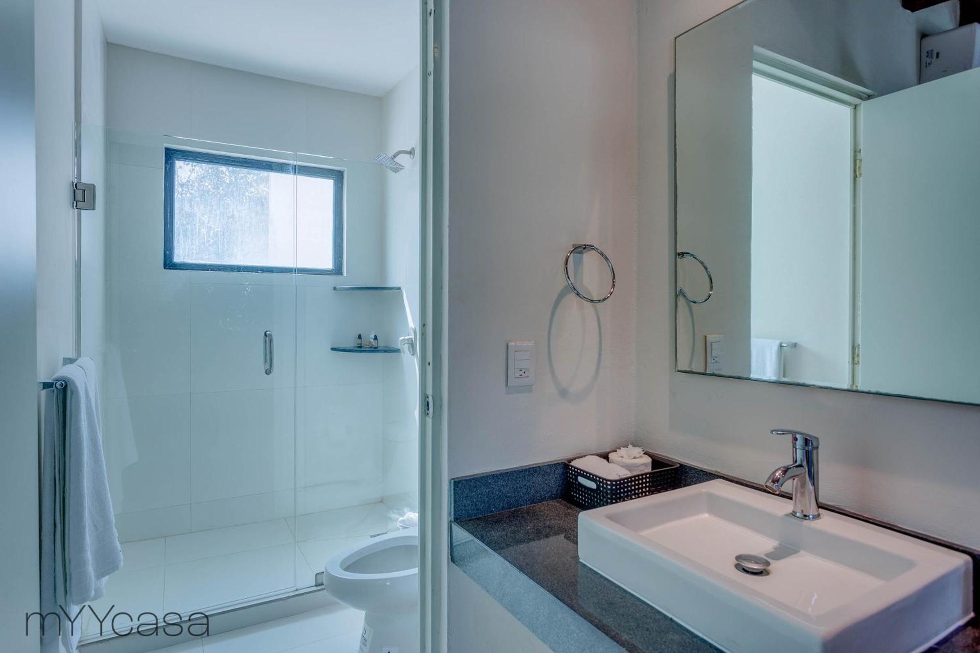 Moderna Yaxiik 19 Holiday home